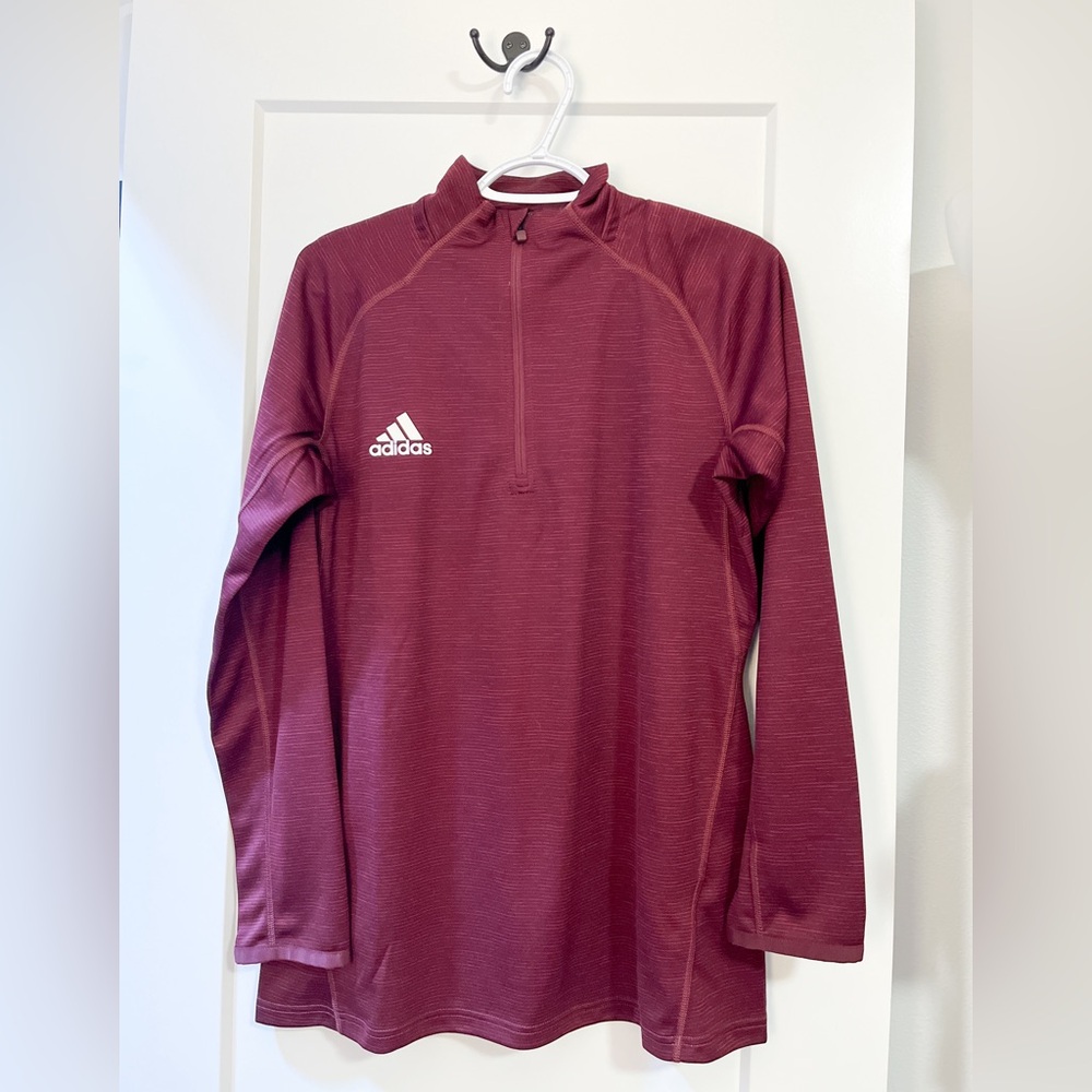 New W/O TAGS ADIDAS 1/4 Zip L/S Top